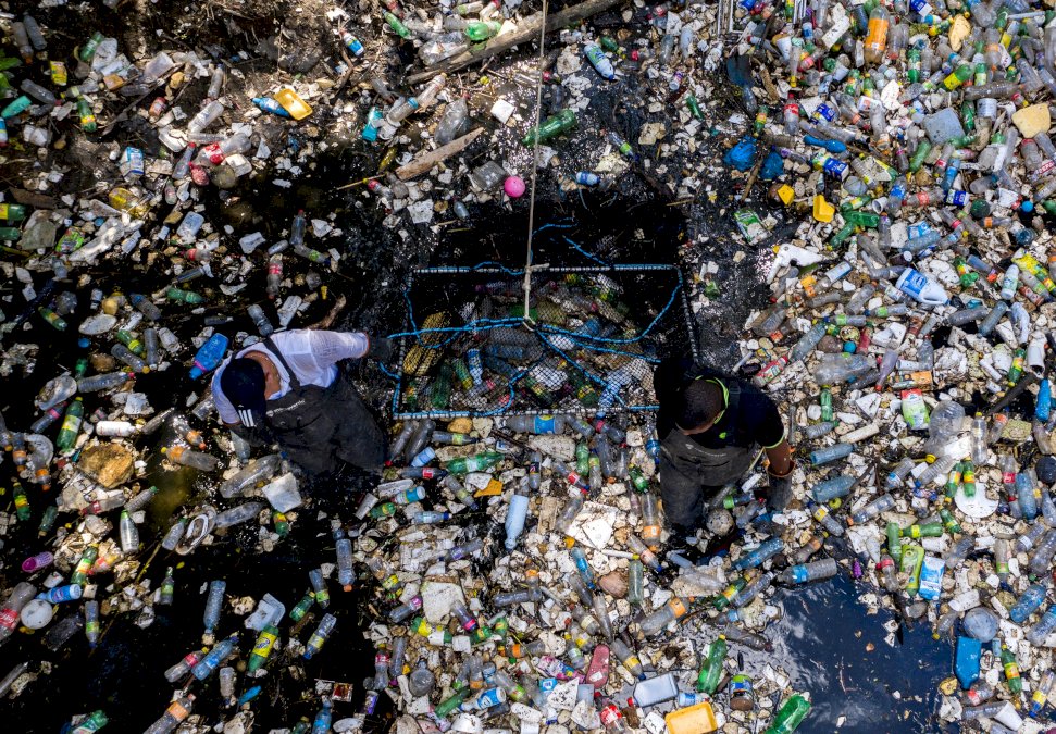 plastique:-moins-de-10%-recycle,-l&rsquo;ocde-veut-une-reponse-« mondiale-coordonnee »