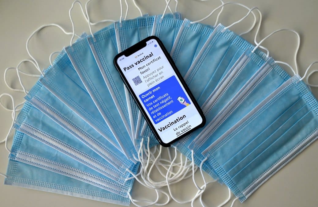 covid-19:-la-france-annonce-la-fin-de-la-quasi-totalite-des-restrictions-le-14-mars