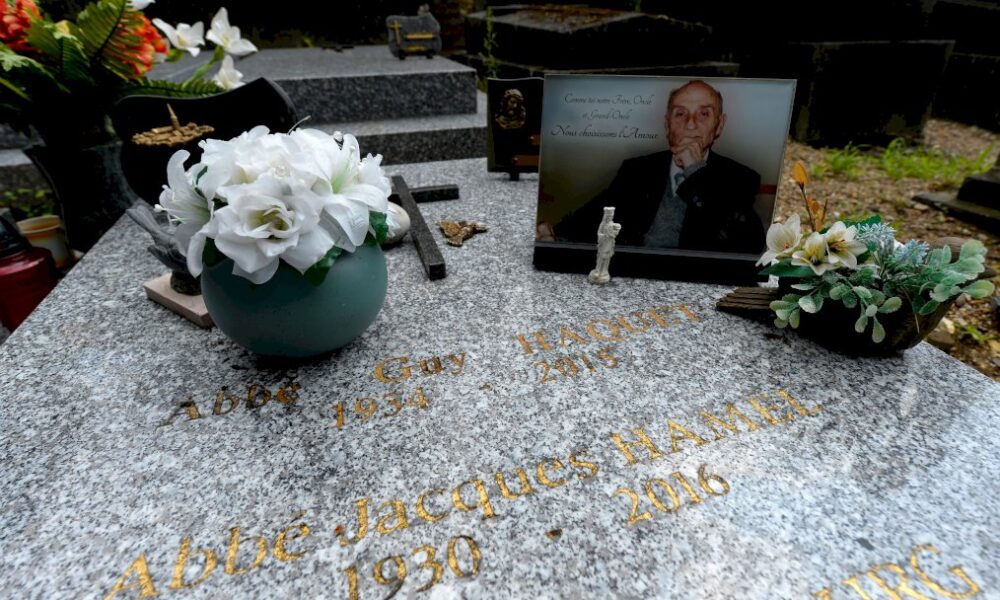 assassinat-du-pere-hamel:-verdict-attendu-au-proces-de-saint-etienne-du-rouvray