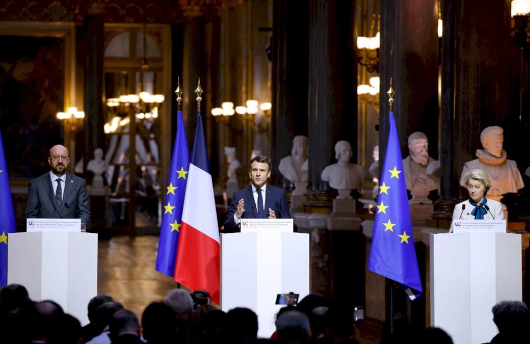 ukraine-:-l&rsquo;ue-menace-moscou-de-nouvelles-« sanctions-massives »