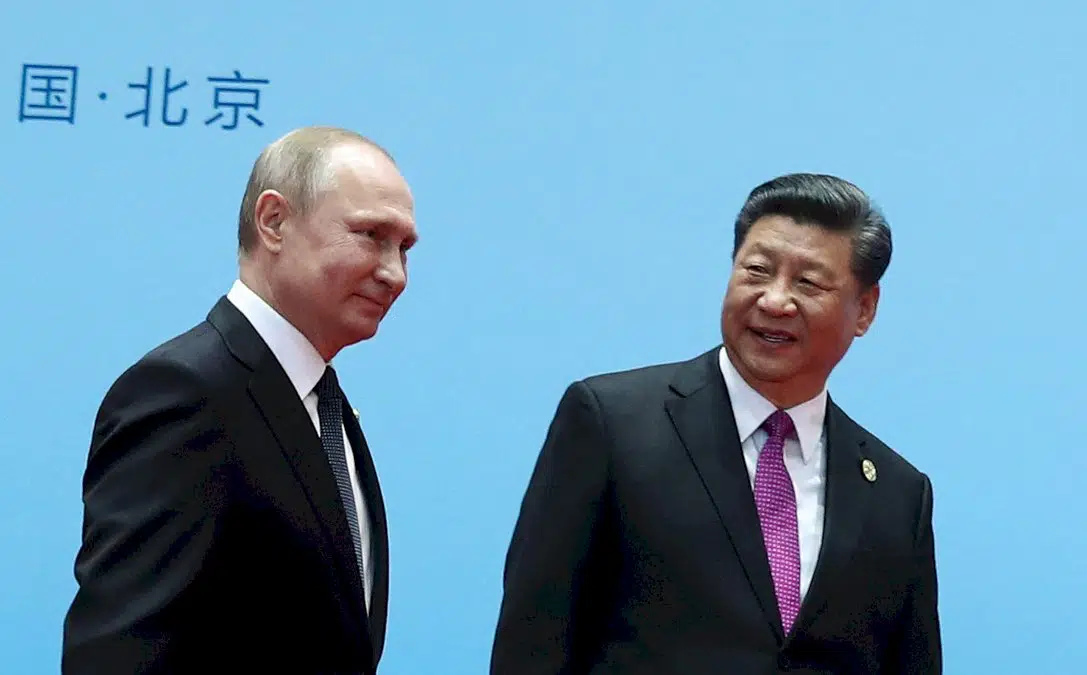 Vladimir Poutine annonce une visite de Xi Jinping en Russie, les Etats-Unis préoccupés