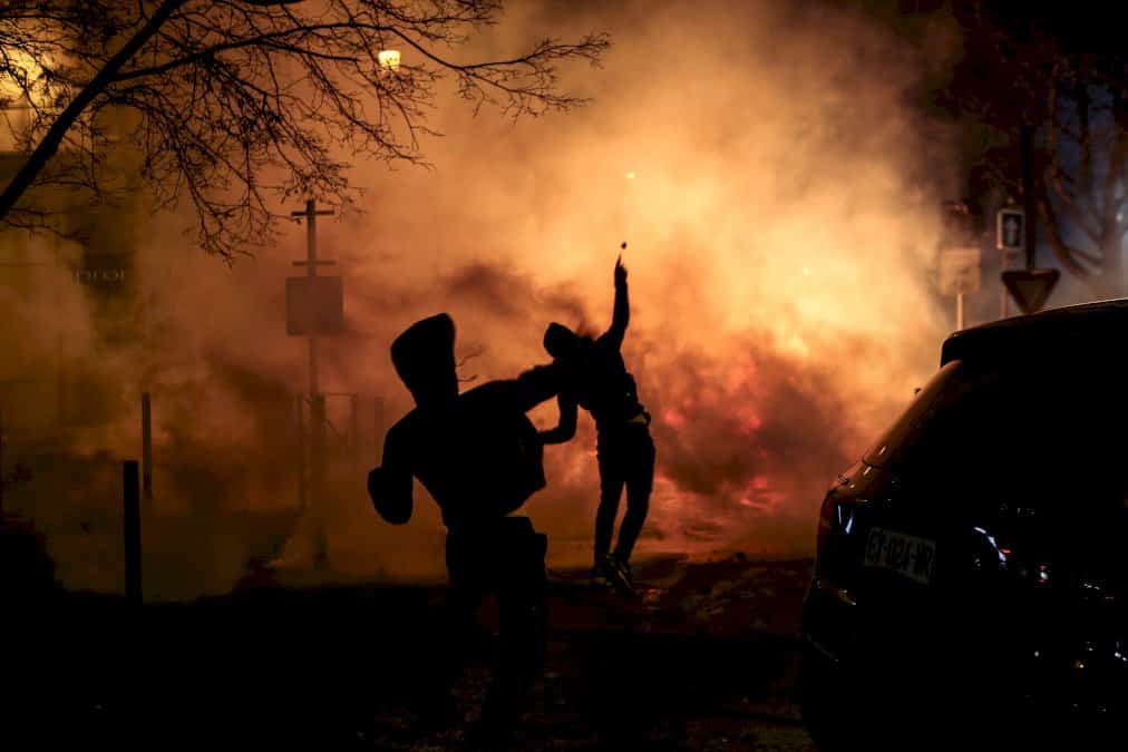 la-manifestation-en-soutien-d&rsquo;yvan-colonna-a-vire-a-« l&rsquo;emeute »-a-bastia