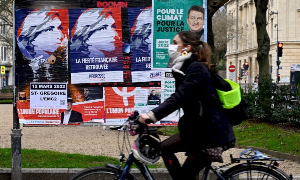 presidentielle:-un-vrai-faux-debat-avec-macron,-sans-confrontation