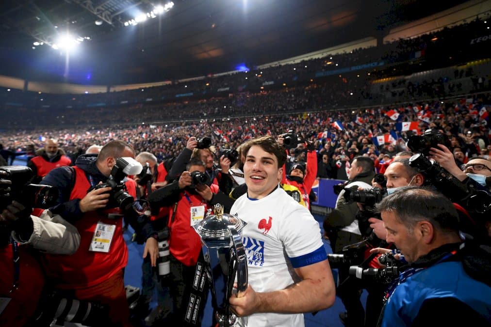 tournoi-des-six-nations:-antoine-dupont-elu-meilleur-joueur-de-l&rsquo;edition-2022