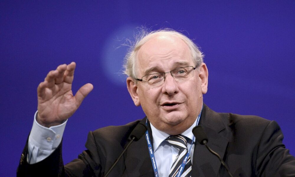 deces-de-michel-delebarre,-ancien-baron-ps-du-nord-et-pilier-de-la-mitterrandie