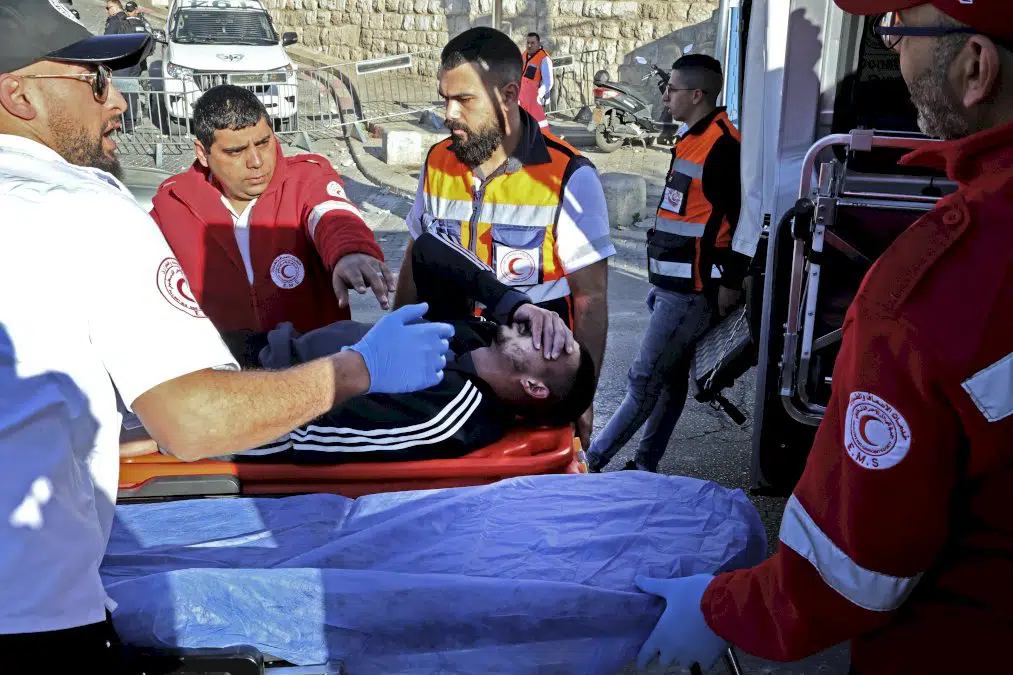 plus-de-150-palestiniens-blesses-lors-de-heurts-sur-l’esplanade-des-mosquees-a-jerusalem