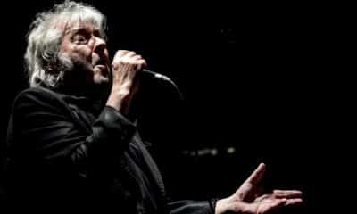 deces-du-chanteur-arno,-icone-de-la-scene-rock-belge
