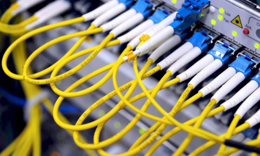 internet-perturbe-dans-de-grandes-villes-apres-un-sabotage-de-fibres-optiques