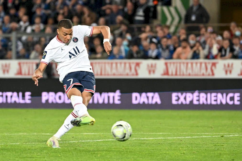 l1:-malgre-mbappe,-le-paris-sg-en-echec-a-strasbourg