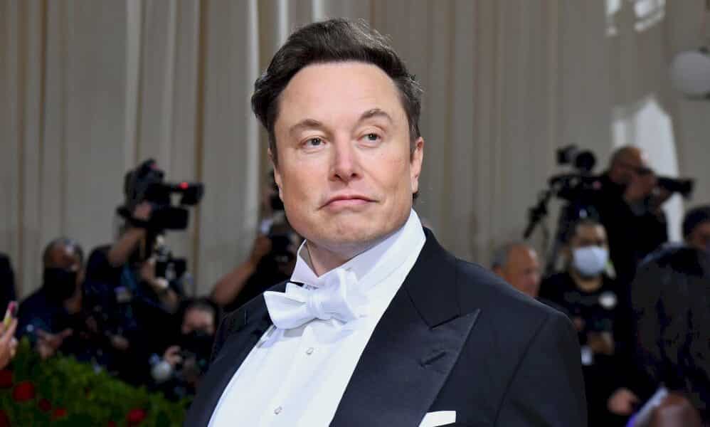 elon-musk-pret-a-reintegrer-donald-trump-sur-twitter