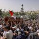 la-journaliste-shireen-abu-akleh-enterree-a-jerusalem,-un-incident-suscite-un-tolle