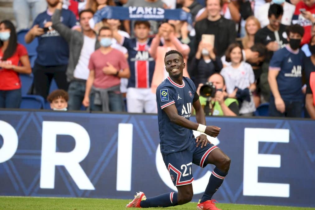 homophobie-dans-le-football:-idrissa-gueye,-une-absence-embarrassante