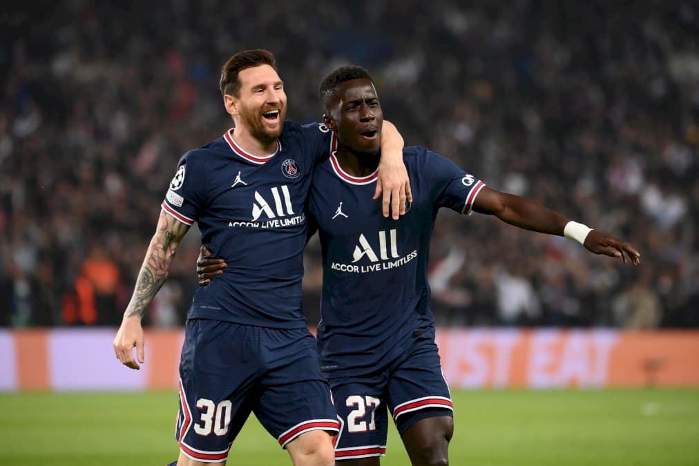 homophobie-dans-le-foot:-gueye-somme-de-s&rsquo;expliquer-par-le-conseil-de-l&rsquo;ethique-de-la-fff