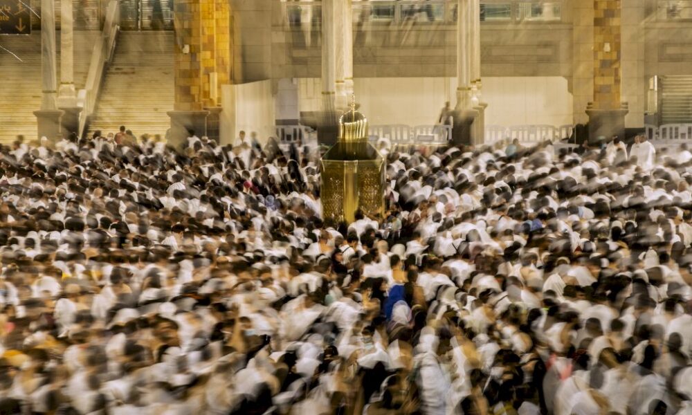 les-pelerins-de-la-mecque-se-dirigent-vers-mina,-etape-cruciale-du-hajj