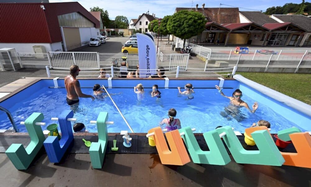 autour-de-strasbourg,-une-piscine-itinerante-pour-apprivoiser-l&rsquo;eau