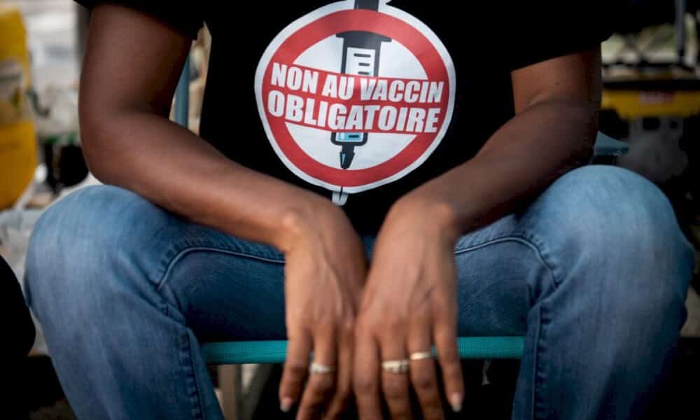 covid:-le-gouvernement-s&rsquo;oppose-au-retour-des-soignants-non-vaccines