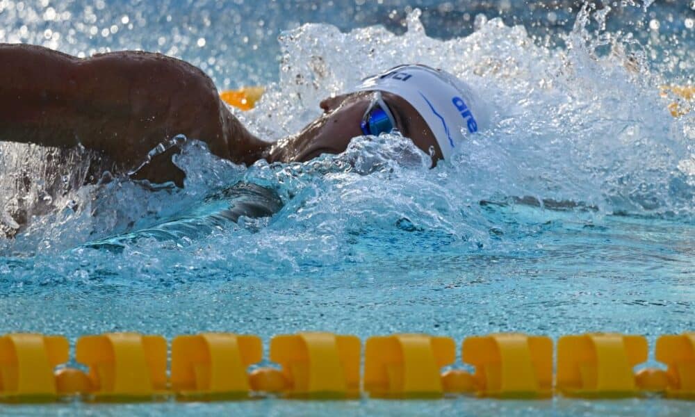 euro-de-natation:-popovici-continue-d&rsquo;ecrire-sa-folle-histoire