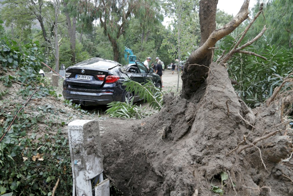 la-corse-se-reveille-apres-une-nuit-plus-calme-que-prevu