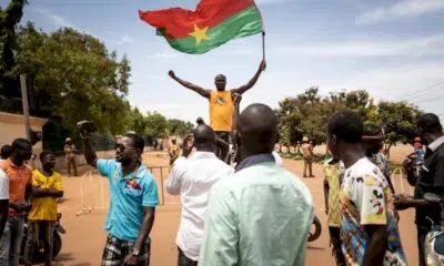 burkina:-tension-toujours-vive,-la-france-prise-a-partie