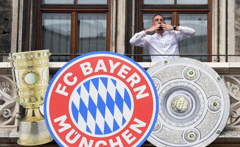 foot:-ribery,-ex-star-des-bleus-et-du-bayern,-raccroche-officiellement