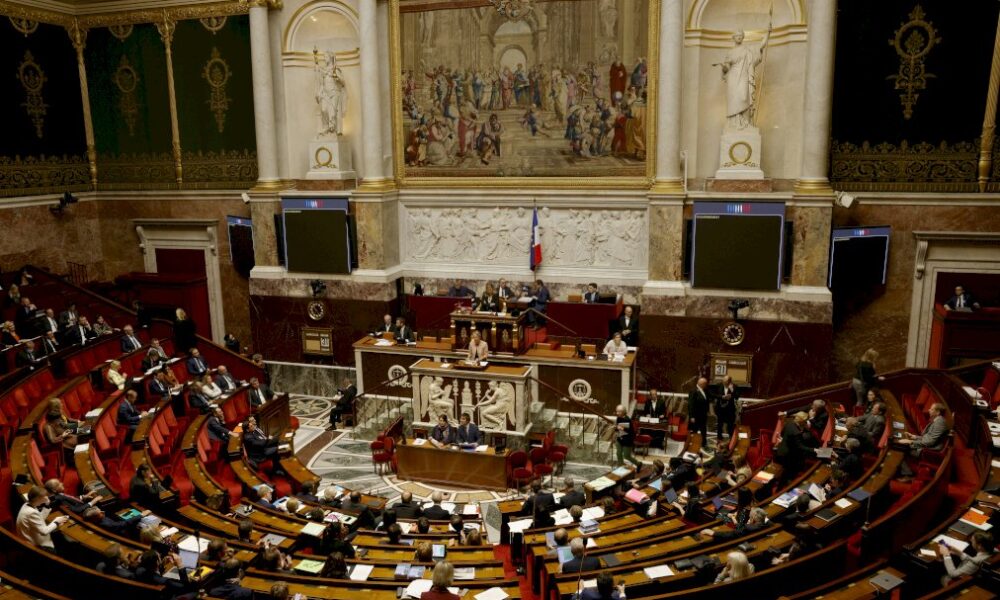 nouvelles-motions-de-censure-rejetees,-budget-de-la-secu-valide-par-l&rsquo;assemblee