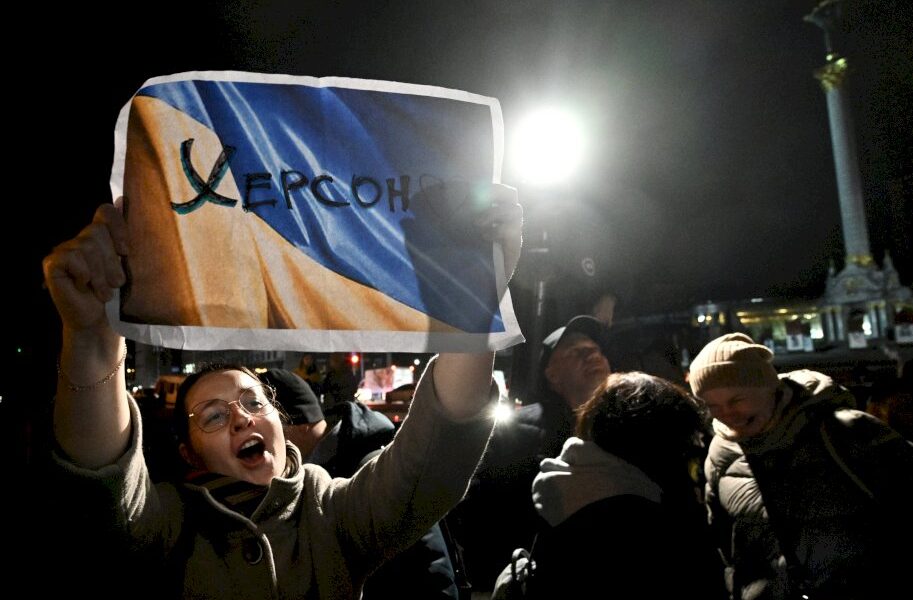 l&rsquo;ukraine-reprend-kherson,-washington-salue-une-« victoire-extraordinaire »