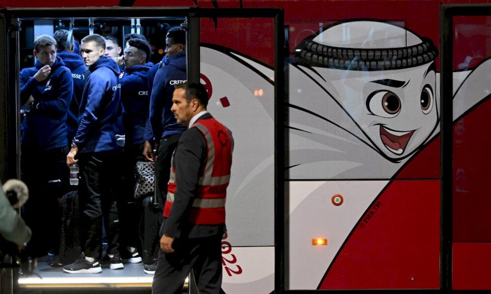 mondial-–-les-cadors-atterrissent-au-qatar,-infantino-appelle-a-la-treve-en-ukraine