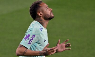 mondial:-neymar-et-ronaldo-en-piste