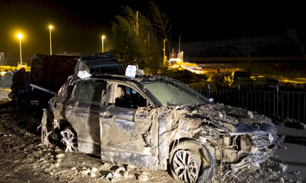 italie:-une-dizaine-de-personnes-recherchees-apres-un-glissement-de-terrain-sur-l&rsquo;ile-d&rsquo;ischia