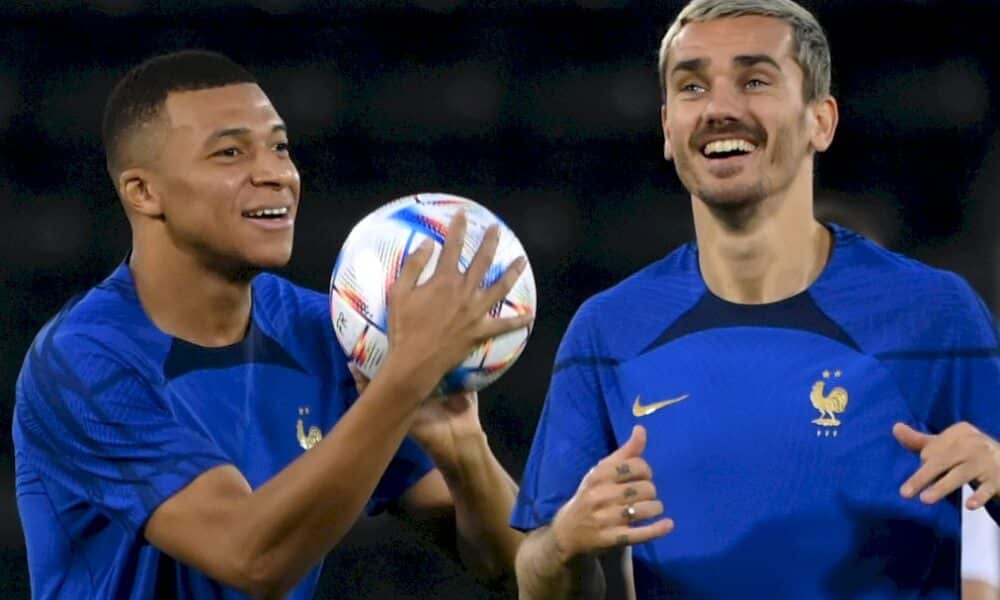 Mondial: la France frustrée mais première