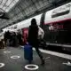 Grèves: trafic «fortement perturbé» mardi sur les TGV, très peu de Transilien et TER