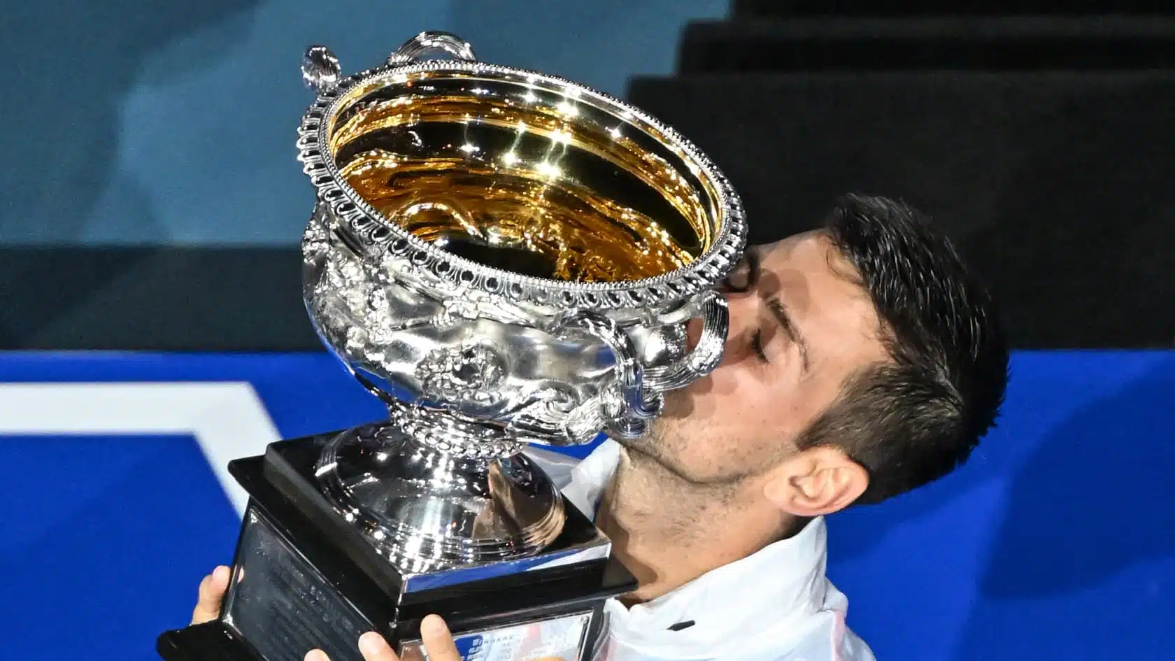 Open d'Australie : 10e sacre pour Djokovic, qui décroche son 22e titre du Grand Chelem