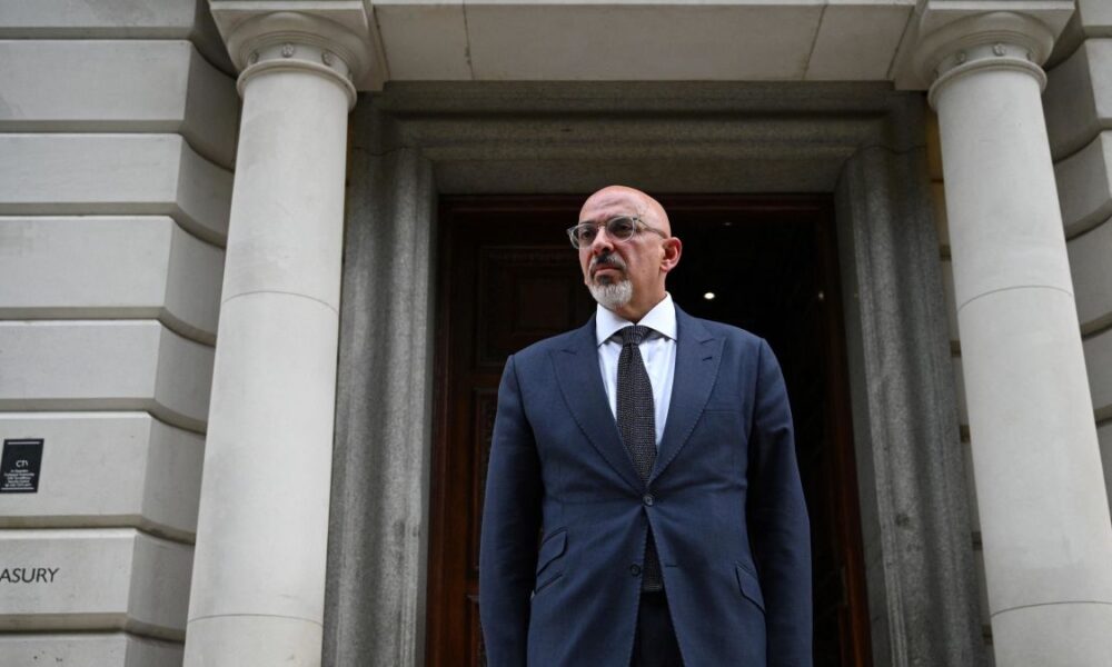 Royaume-Uni : le Premier ministre Rishi Sunak limoge un ministre en raison de ses démêlés fiscaux