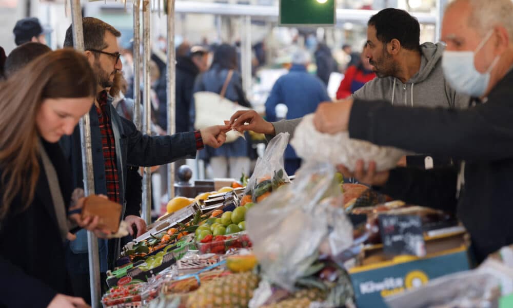 Familles Rurales réclame un chèque alimentaire mensuel de 65 euros pour les ménages modestes