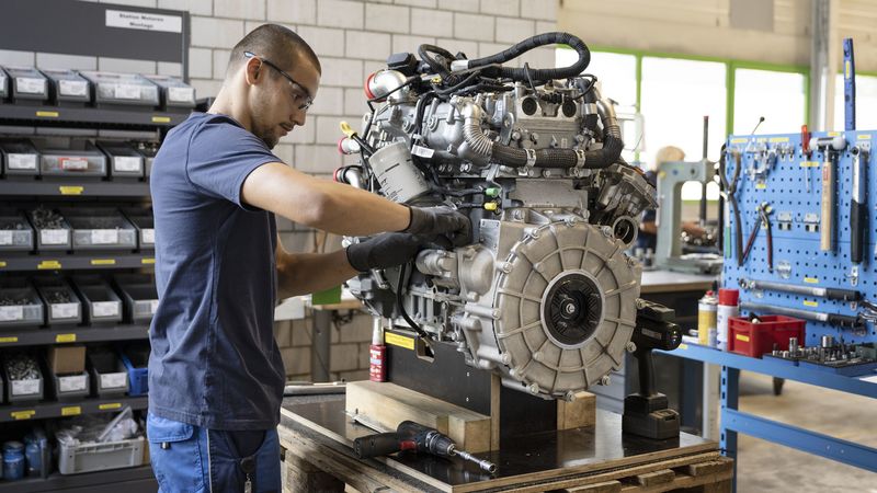 Le Parlement européen vote la fin des moteurs thermiques en 2035