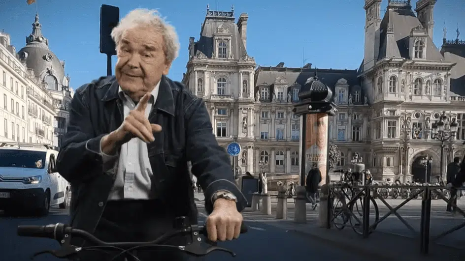 "Paris saccagé" : Pierre Perret critique Paris et la mairie de la capitale dans sa dernière chanson