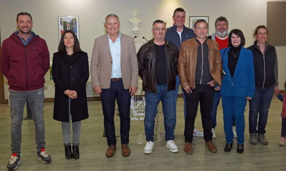 Des viticulteurs et conchyliculteurs de Mèze brillent au Salon de l'Agriculture