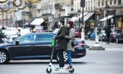Trottinettes électriques : un âge minimum de 14 ans et des amendes à 135 euros, annonce le ministre des Transports
