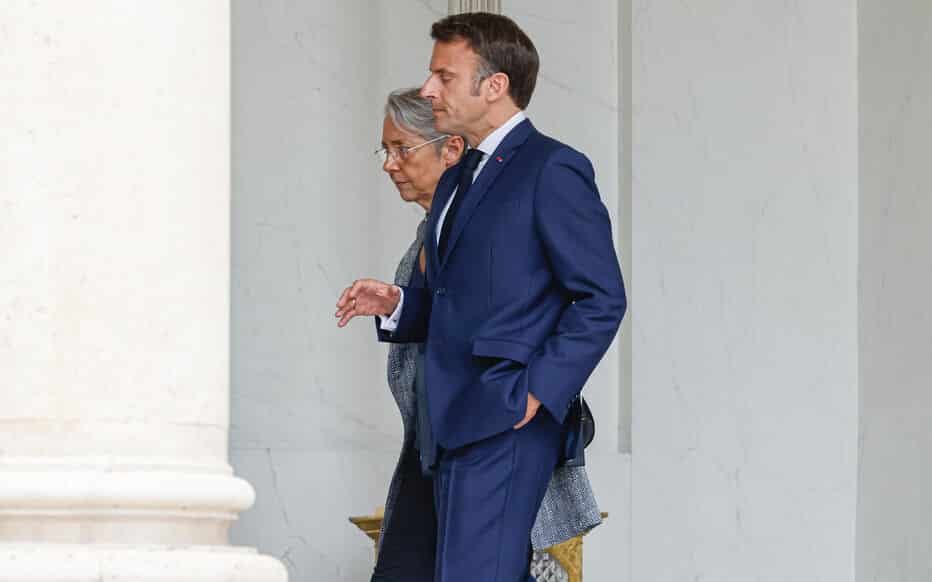 Recours à l'article 49.3 : près de 3 Français sur 4 souhaitent que la motion de censure soit adoptée