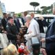 Le pape François est sorti de l'hôpital après trois jours de soins pour une bronchite