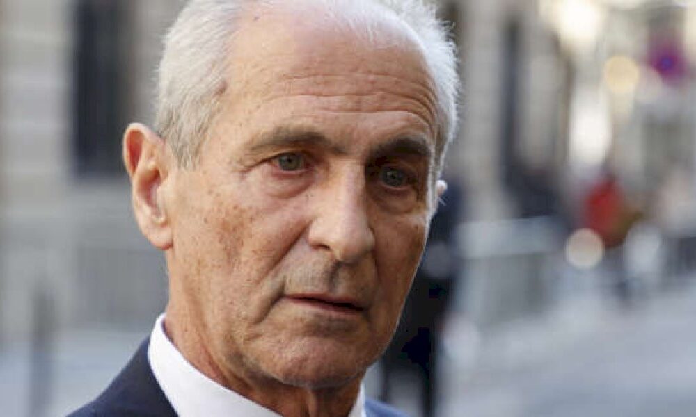 le-maire-de-toulon,-hubert-falco,-condamne-a-trois-ans-de-prison-avec-sursis-et-cinq-ans-d’ineligibilite-applicables-immediatement