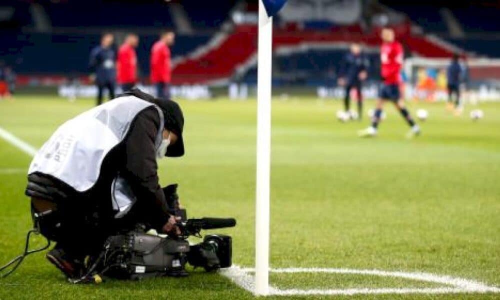 ligue-1-:-la-diffusion-du-match-psg-lens-pourrait-etre-perturbee-par-un-mouvement-social