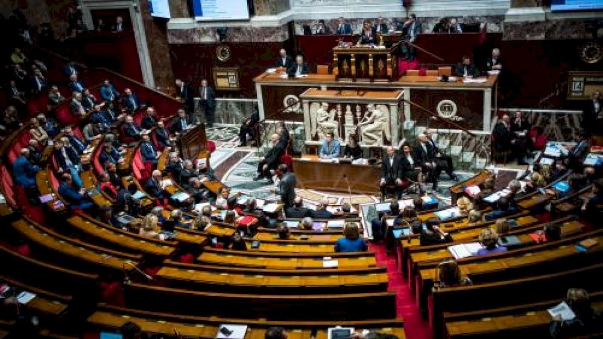 retraites-:-le-groupe-ps-depose-a-son-tour-une-proposition-de-loi-pour-demander-l’abrogation-de-la-reforme