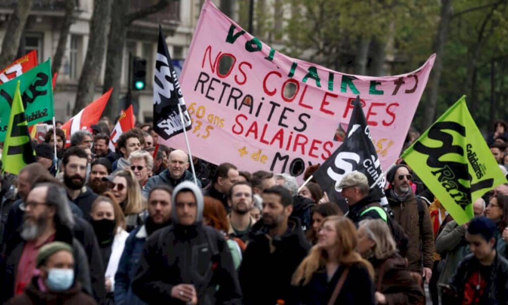 en-france,-nouvelles-manifestations-contre-la-reforme-des-retraites