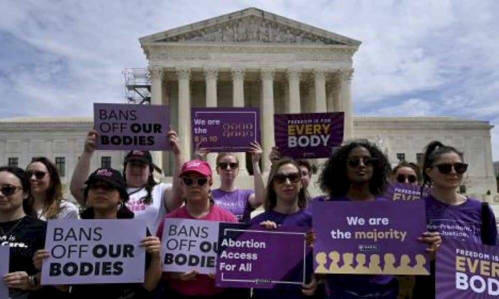 etats-unis-:-la-cour-supreme-maintient-pour-l&rsquo;instant-l&rsquo;acces-a-la-pilule-abortive
