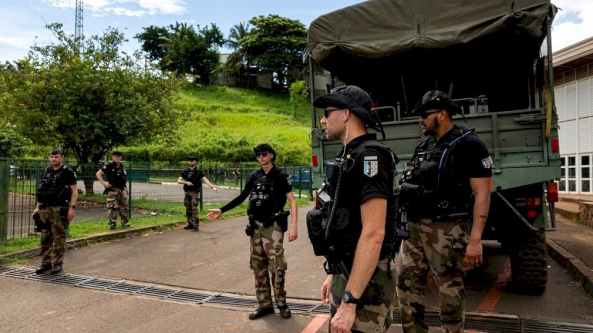 operation-« wuambushu »-:-la-justice-suspend-l&rsquo;evacuation-d&rsquo;un-bidonville-a mayotte