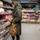 inflation-alimentaire-:-pourquoi-les-prix-ne-devraient-pas-baisser-avant-plusieurs-mois-dans-les-supermarches