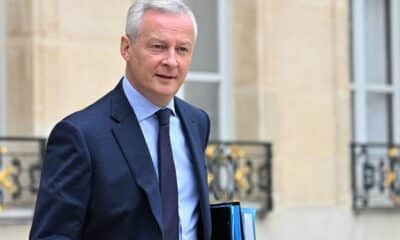 Bruno Le Maire critiqué pour des passages érotiques dans son deuxième roman