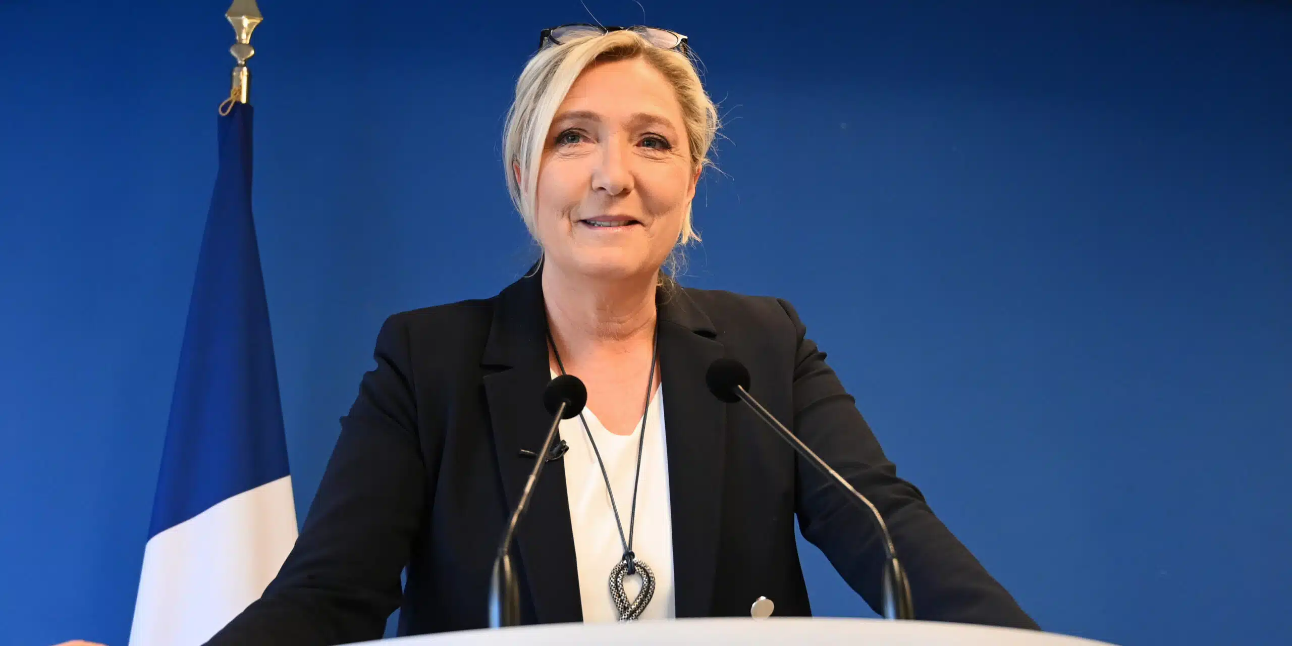 Sondage : Marine Le Pen en tête des intentions de vote pour 2027