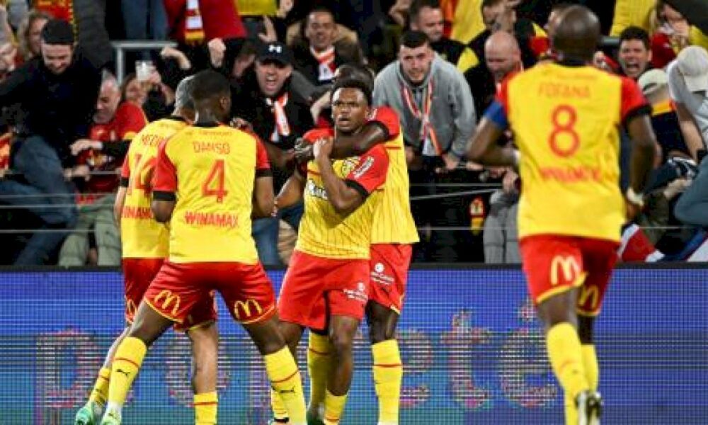 ligue-1-:-lens-remporte-le-choc-face-a-l&rsquo;om-et-reprend-la-deuxieme-place